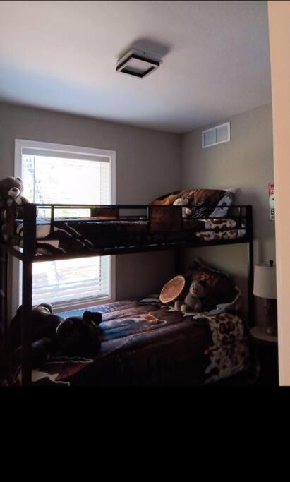 Holiday home The Bears Den At The